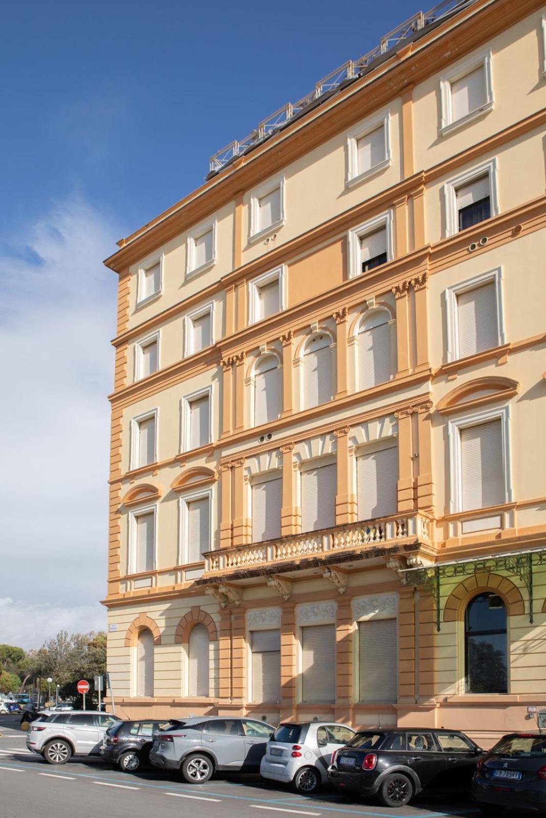 "Burlamacca" Luxury Apartment فياريجيو المظهر الخارجي الصورة